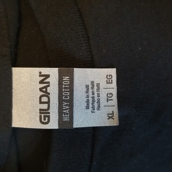 RETRO KISS HALLOWEEN, ON GILDEN TEE SIZE XL - Picture 4 of 4